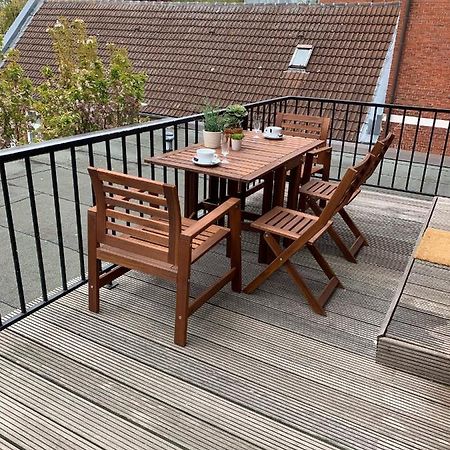 Charmante Ferienwohnung Mit Terrasse Im Herzen Von Norden Exterior photo